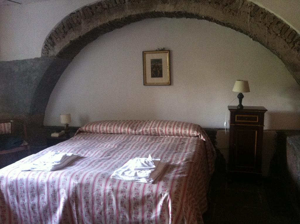 La Rocca Della Rosa Villa Zafferana Etnea Phòng bức ảnh